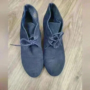 Crown Vintage Boots Womens 8M Short Wave Wedge Ankle Boot Blue Suede